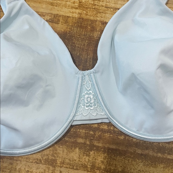 Vanity Fair Women's Bras - Bundle Soft Pink and Light Blue size 42DD - Picture 3 of 8
